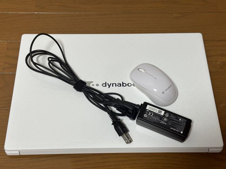 ノートパソコン dynabook C7 リュクスホワイト