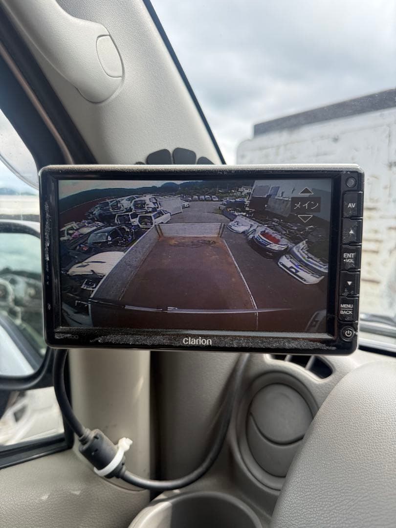 Clarion CJ-7600A バックカメラモニター目立った傷や汚れなし