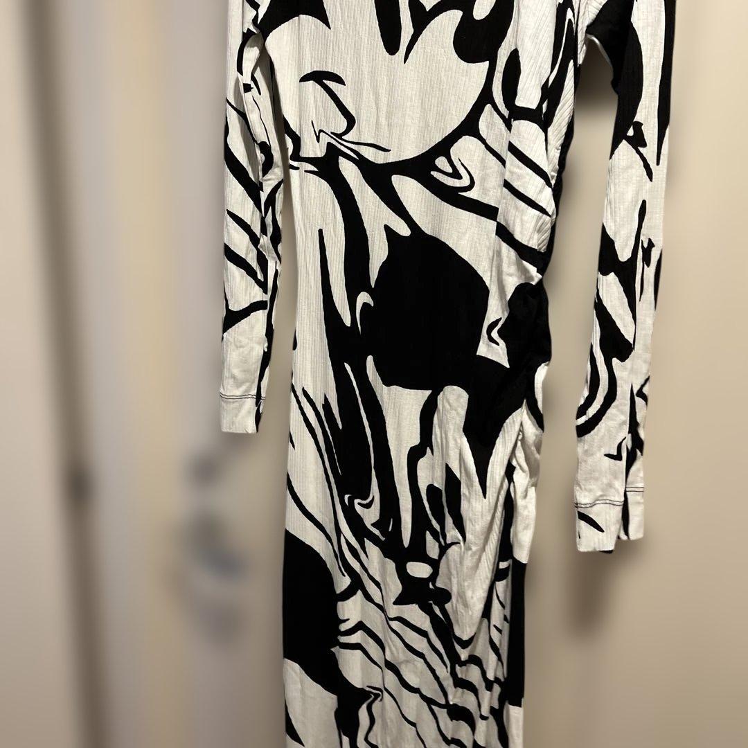 ミッキー ディズニー 長袖 ワンピース desigual ミッキー ディズニー 長袖 ワンピース desigual