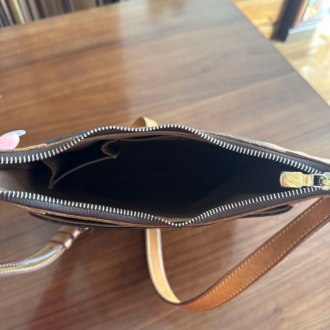 Louis Vuitton モノグラム ショルダーバッグ Louis Vuitton モノグラム ショルダーバッグ