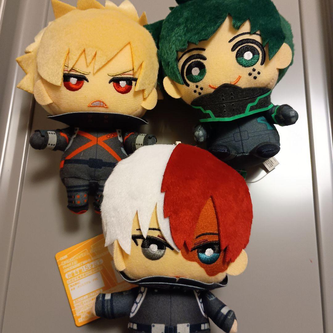 ヒロアカ　おすわりポーズ　ともぬい　緑谷　爆豪　轟 バンプレストブランド(BANDAI SPIRITS) on X: 