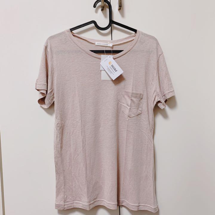 メルカリ Tシャツ Wego ピンクベージュ レディース M Tシャツ カットソー 半袖 袖なし 999 中古や未使用のフリマ メルカリ Tシャツ Wego ピンクベージュ レディース M Tシャツ カットソー 半袖 袖なし 999 中古や未使用のフリマ