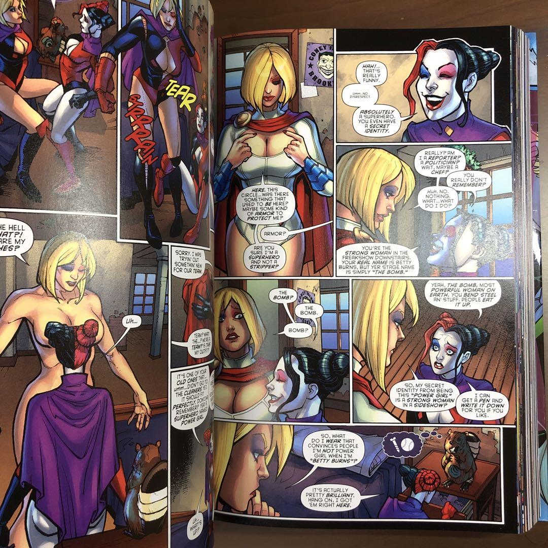 HARLEY QUINN Omnibus Volume One (洋書)