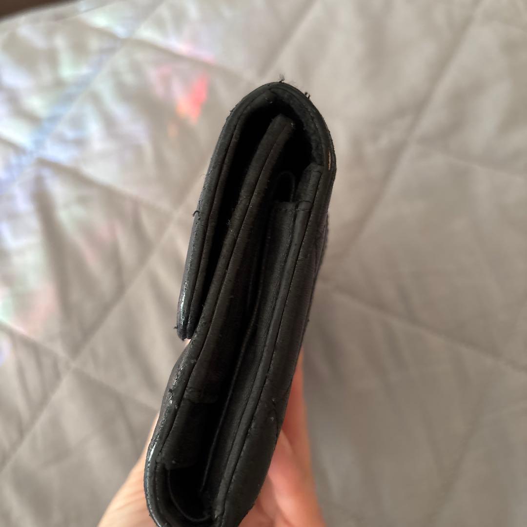 CHANEL ブラック キルティング 長財布　シャネル