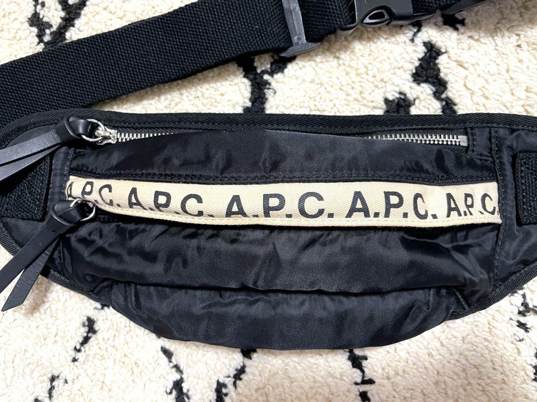 【極美品】 アーペーセー ウエストポーチ ボディバッグ ヒップバッグ