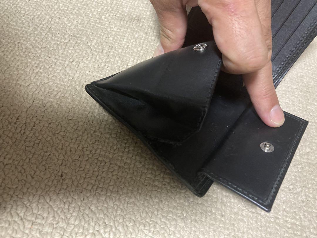 グッチ　二つ折り財布　メンズ　GGスプリーム　ニューウェブ　ブラック