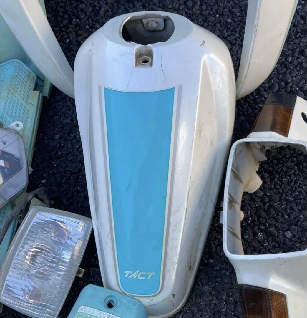 ホンダ クレージュタクト AF09 クレタク ハリケーンチャンバー 旧車 族 当時物 珍しいイエロー スーパータクト  薔薇(50cc以下)｜売買されたオークション情報、Yahoo!オークション(旧ヤフオク!) の商品情報をアーカイブ公開 -  オークファン（aucfan.com）