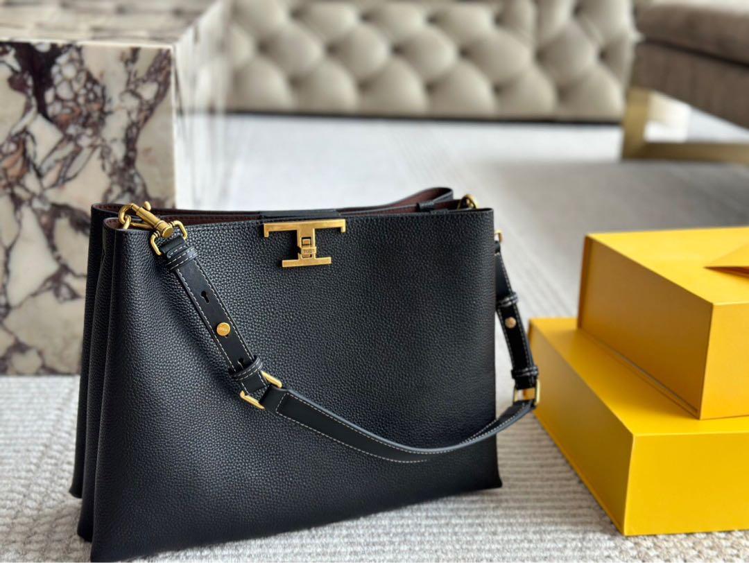 TOD‘S トッズ クロスボディバッグ トートバッグ 画像1