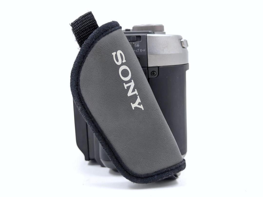 8mmテープのダビングに！ SONY ビデオカメラ CCD-SC55 01 - メルカリ