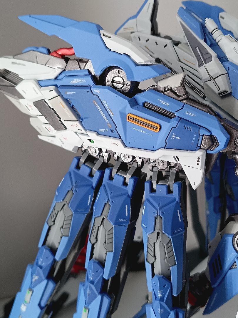 徹底塗装済完成品 1/100 Hi-νガンダム＋ハイパーメガランチャー＆台座付