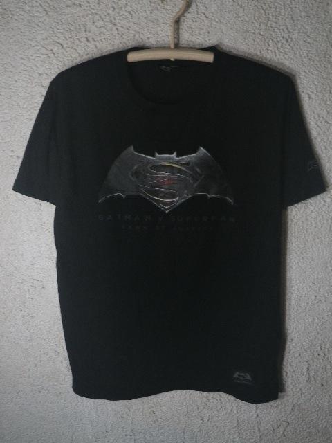 メルカリ O1026 バットマン Vs スーパーマン Tシャツ ヨシダユウ 人気 Tシャツ カットソー 半袖 袖なし 3 800 中古や未使用のフリマ メルカリ O1026 バットマン Vs スーパーマン Tシャツ ヨシダユウ 人気 Tシャツ カットソー 半袖 袖なし 3 800 中古や未使用のフリマ