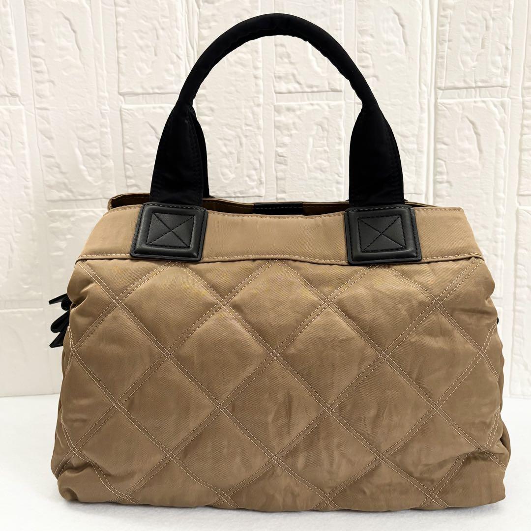 美品✨DIANA キルティングバッグ ショルダー 2WAY ブラウン ナイロン 未使用】DIANA キルティングバッグ ショルダー2WAY ブラウン