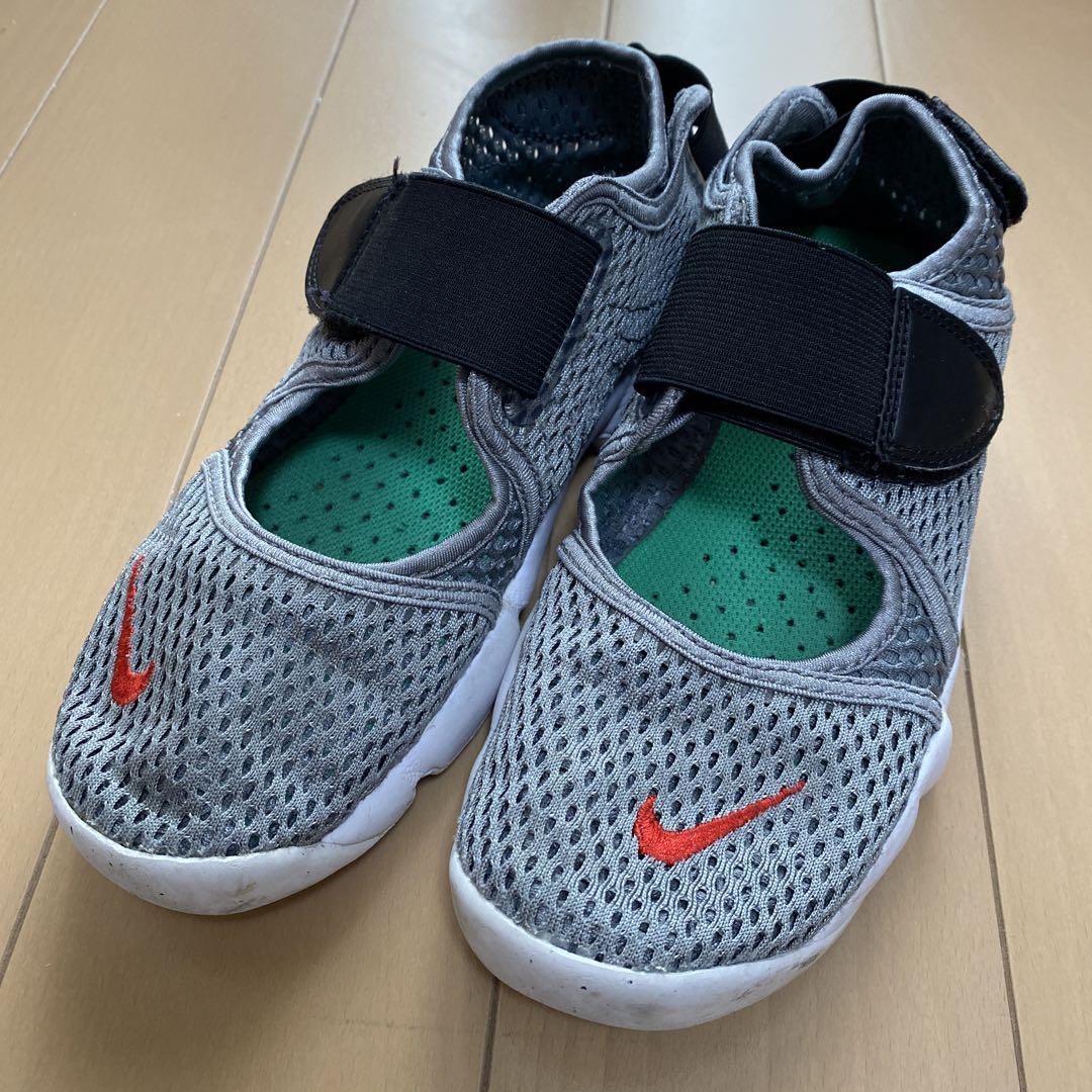 【新品未使用】NIKE エアリフト　22センチ　キッズ　ジュニア 2025年最新】nike エアリフト キッズ 22の人気アイテム - メルカリ