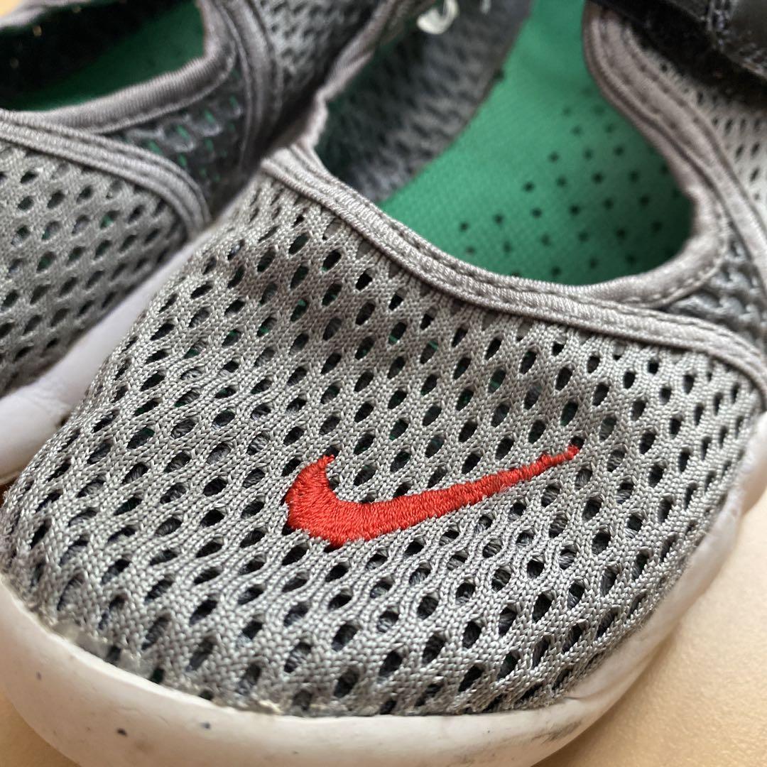 ナイキNIKE エアリフト キッズ22センチグレー - メルカリ