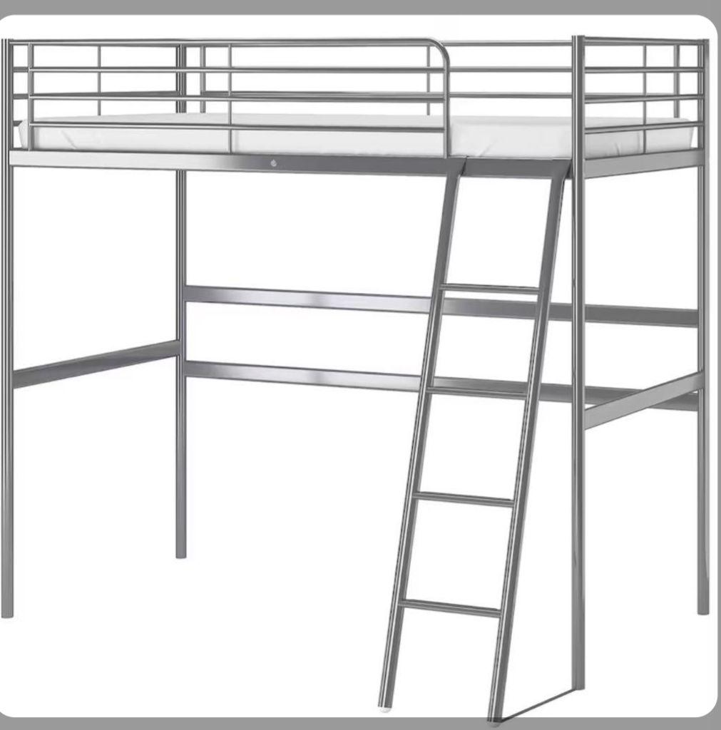 IKEA 二段ベッド SVÄRTA 机付き