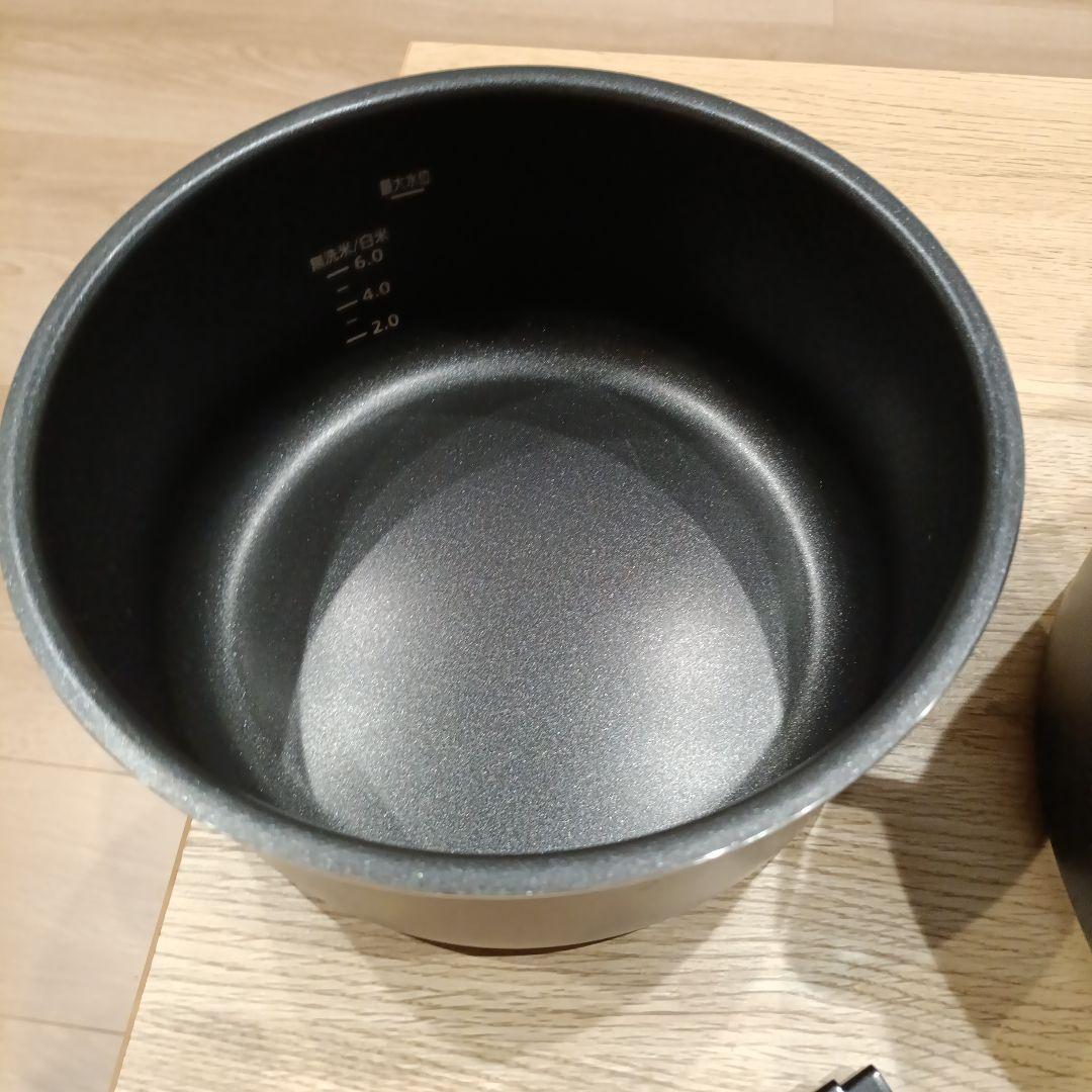 週末限定ンセール 21年製 電気圧力鍋 KUMAさん専用 使用回数1回 メルカリ - 4L キッチン家電