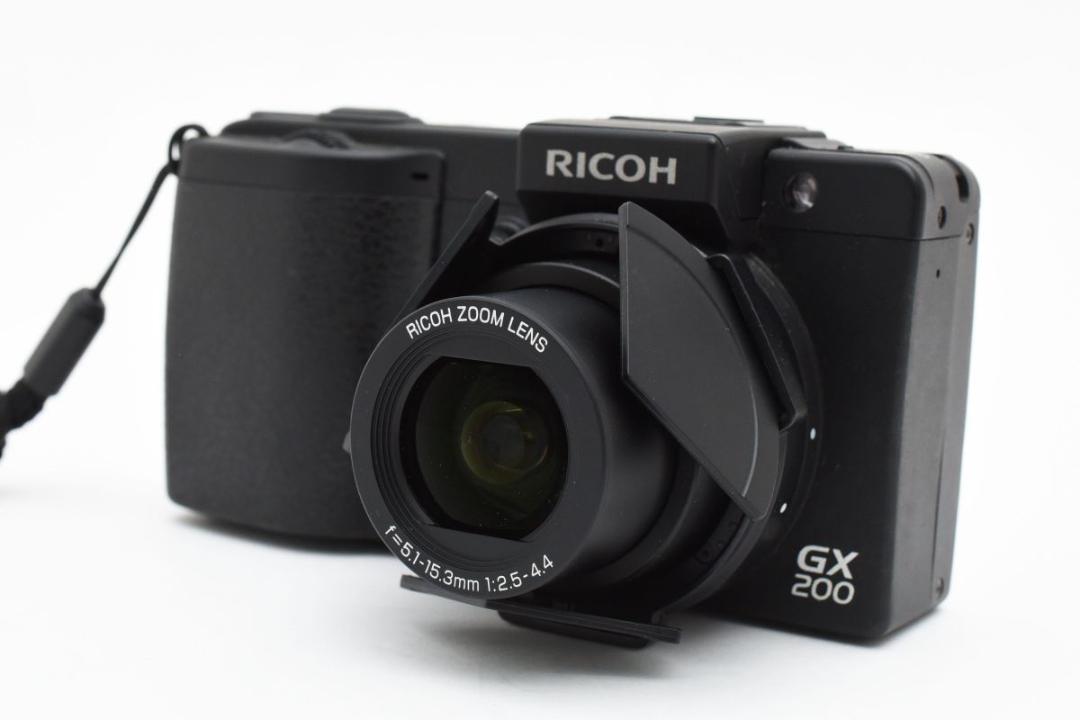 【大人気】 RICOH リコー GX200 コンパクト デジタルカメラ コンデジ