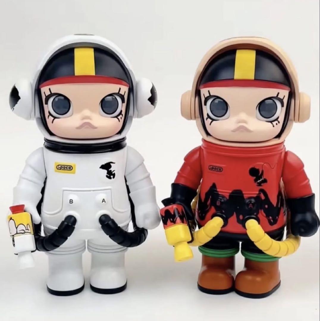 MEGA SPACE MOLLY 100% Charlie Brown & Snoopy - POP MART (Japan)