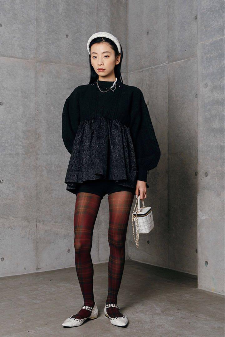 Bibiy. JUANA KNIT TOP