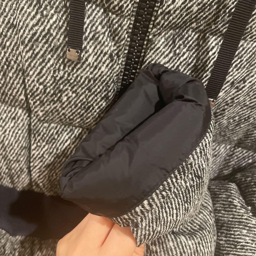 ★希少★モンクレール ダウン 【puivert】サイズ2 ★希少★モンクレール ダウン 【puivert】サイズ2