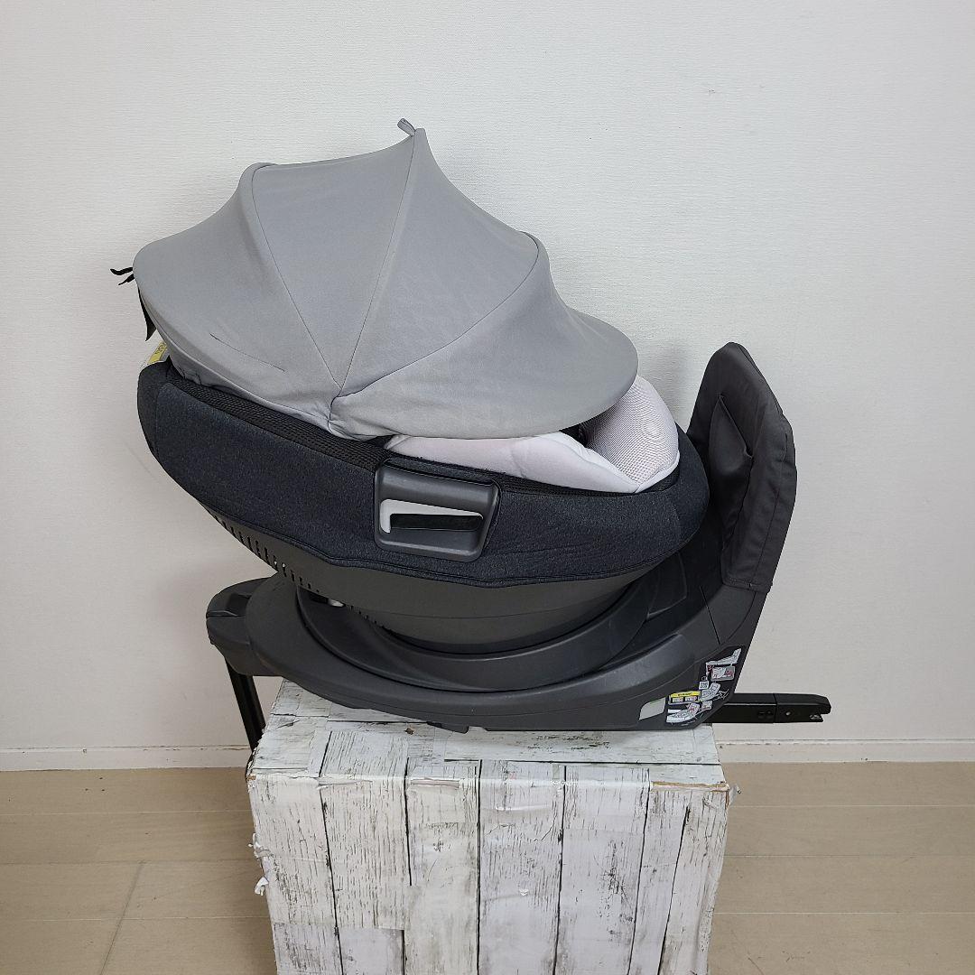 美品　コンビ チャイルドシート THE S ISOFIX ZA-670