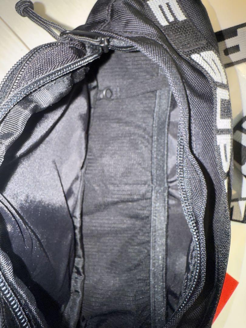 【スニダンにて購入】Supreme 18SS Waist Bag \"Black\"