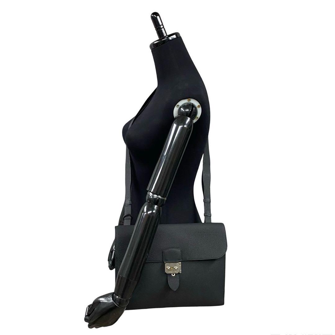 未使用保管品 エルメス サック アデペッシュ29 レザー ショルダーバッグ 黒