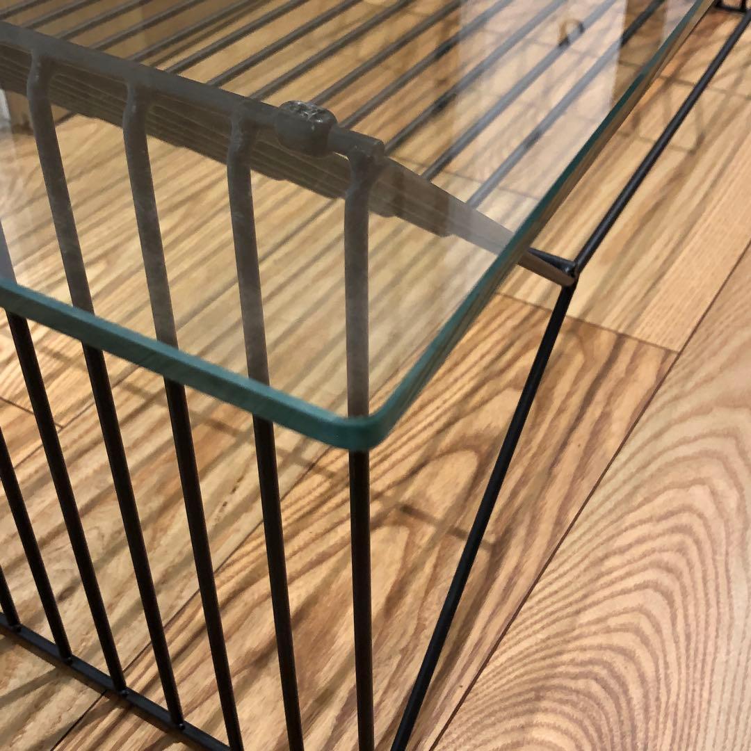 ワイヤーの土台部分目立った傷や汚れなし