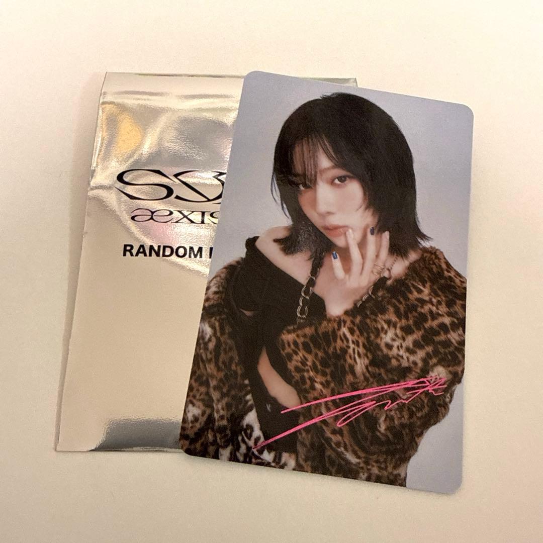 aespa カリナ&ウィンター 2025 LIVE TOUR ランダムトレカ aespa 2025 LIVE TOUR ランダムトレカ レア ウィンター - メルカリ