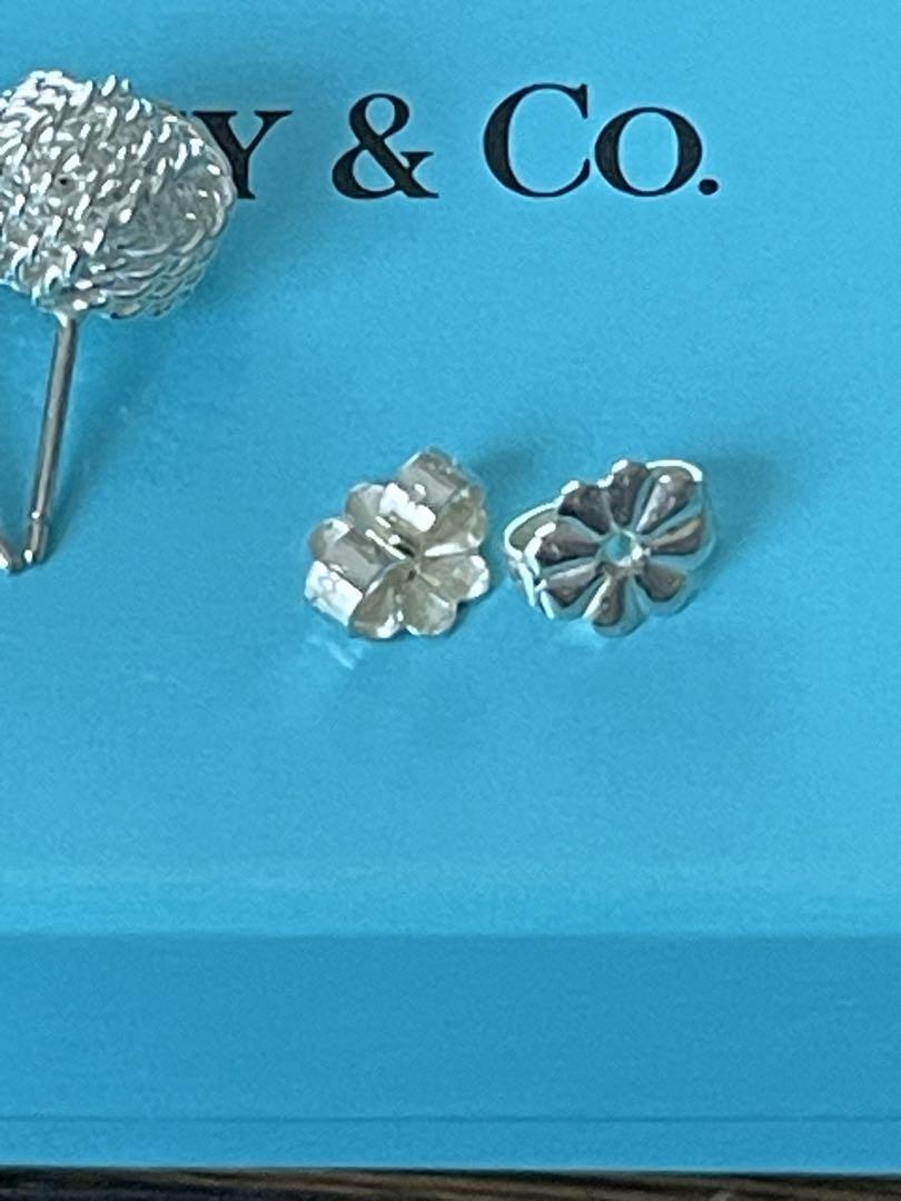 ティファニーサマセットツイストノットピアス