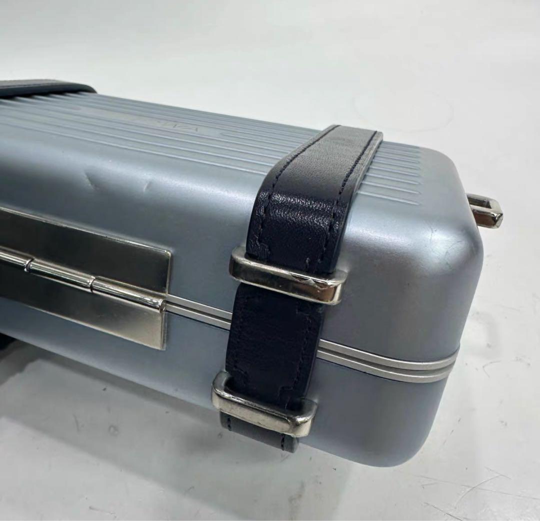 RIMOWA DIOR シルバー ボックス型バッグ