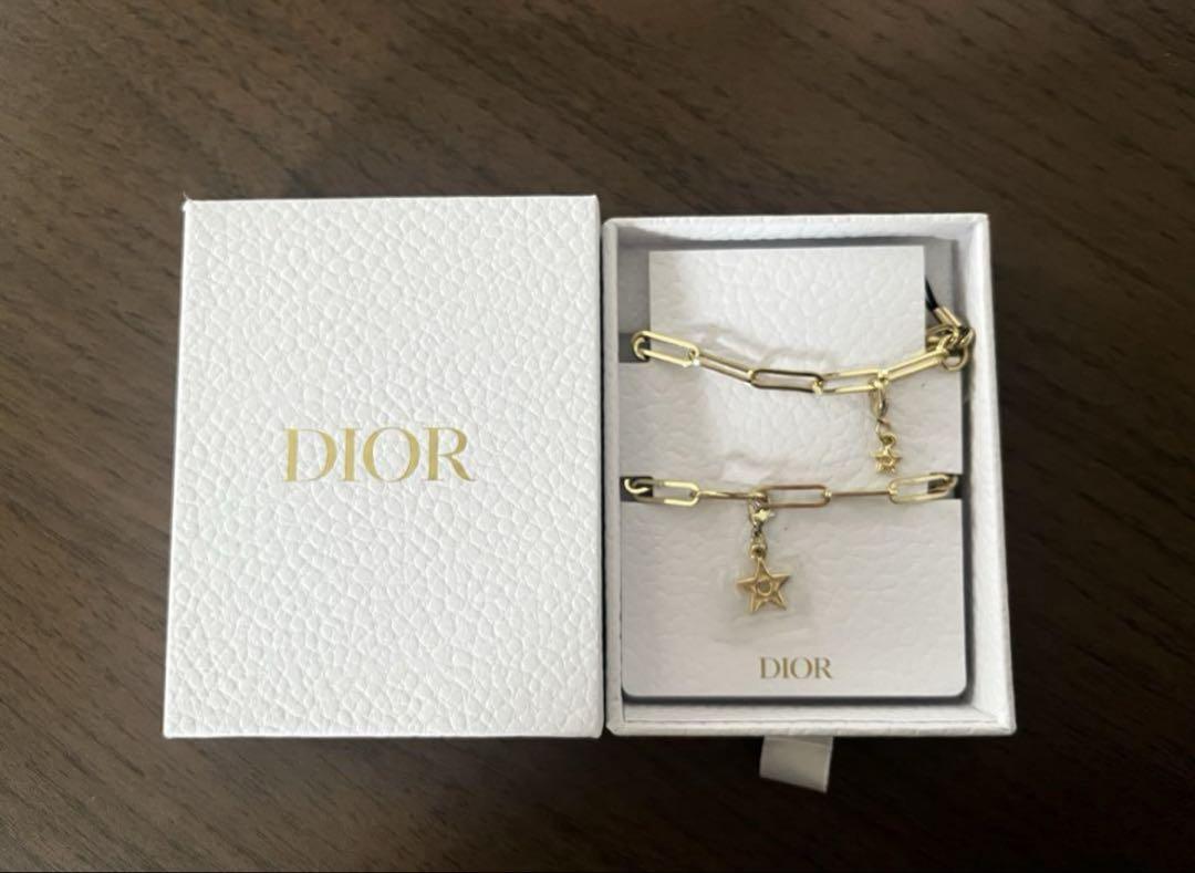 けっつ CHANELミラー & Diorチャームセット