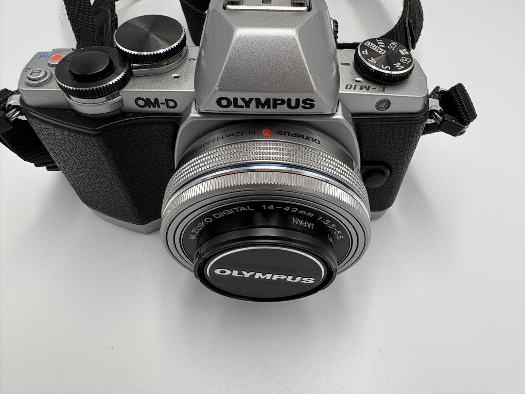 OLYMPUS OM-D E-M10 デジタルカメラ