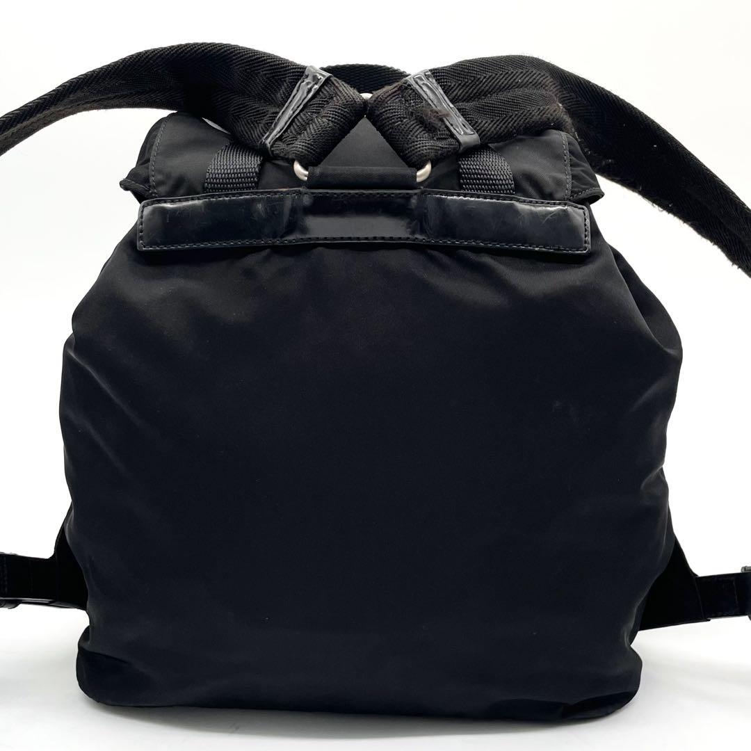 美品プラダ リュック バックパック ナイロン レザー 三角ロゴ 白タグ 美品✨プラダ リュック ナイロン レザー 巾着 三角ロゴ 白タグ