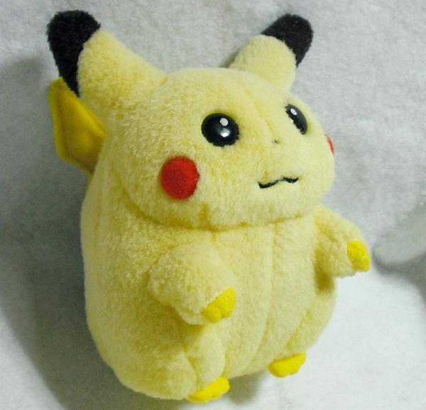 ピカチュウ ぬいぐるみ 初期ピカ トミー (●゜ω゜●) おなかを押すとなくヨ!