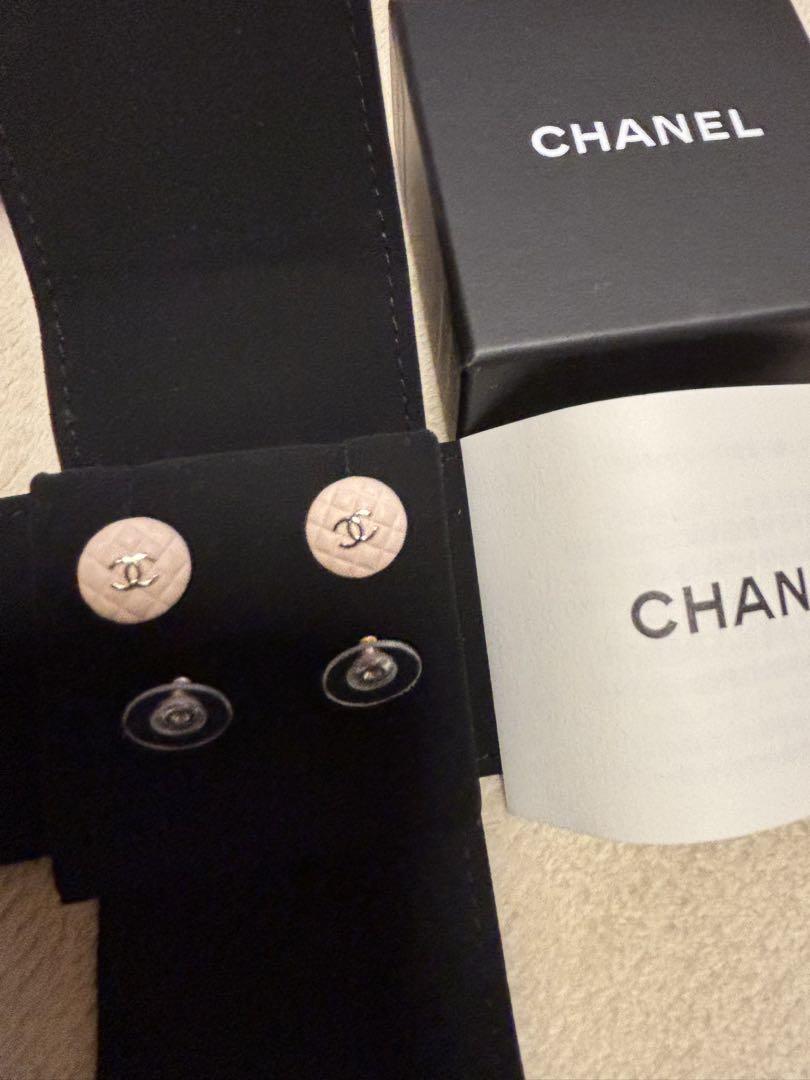CHANEL ピンク スタッドピアス