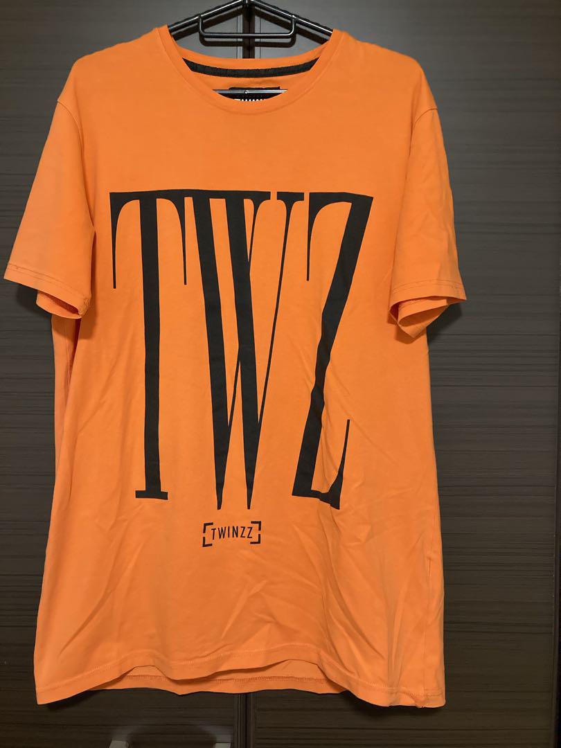 優里　オレンジ Lサイズ  かくれんぼ　Tシャツ Amazon.co.jp: コスパ ドラゴンボール改 亀Tシャツ ORANGE L