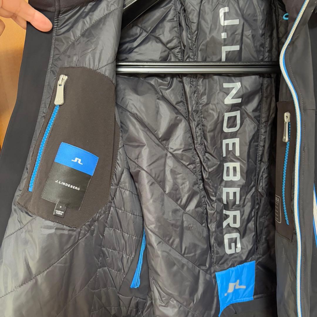 極美品サイズS/J.LINDEBERG TECHINDEX2WAYスキーウエアー 極美品サイズS/J.LINDEBERG TECHINDEX2WAYスキーウエアー