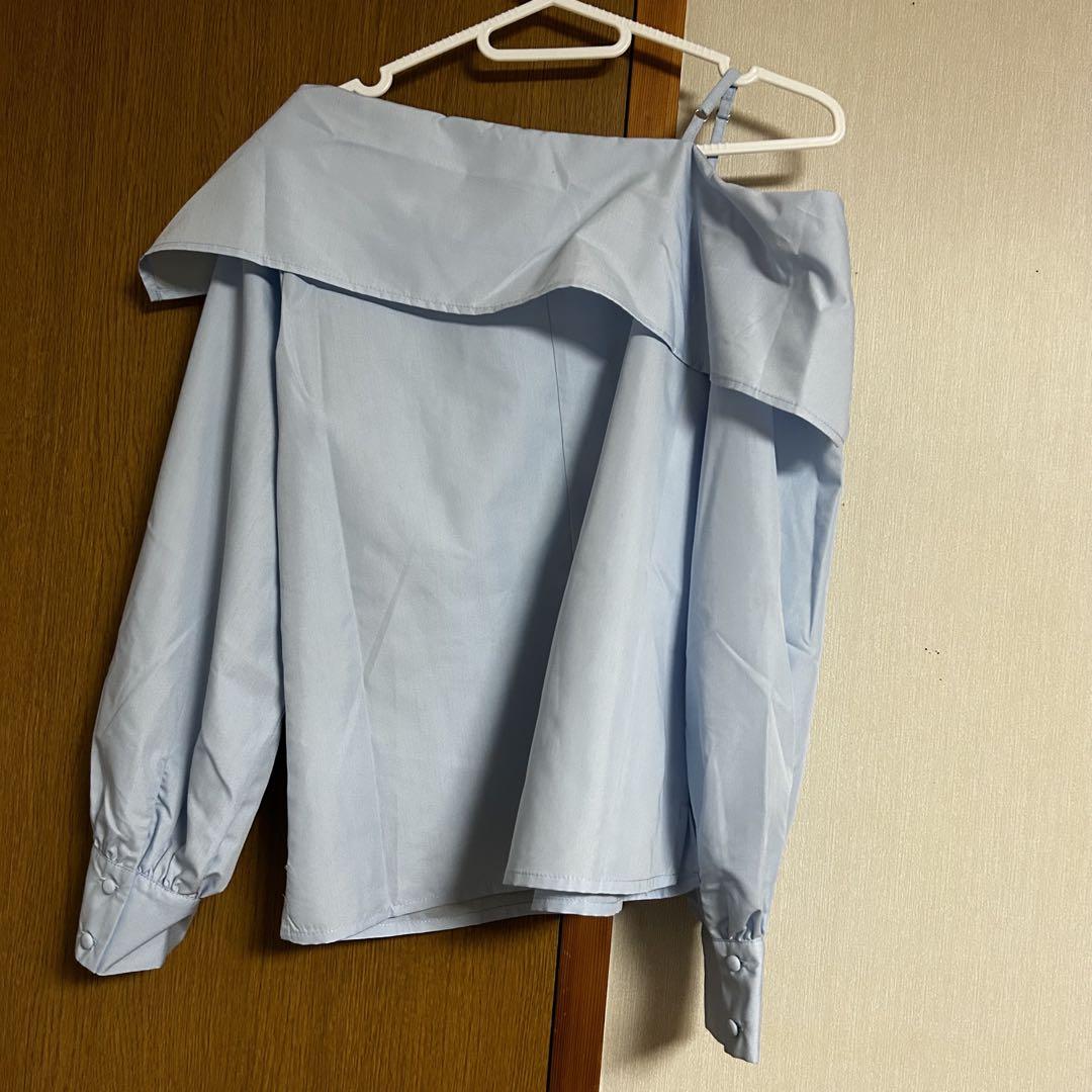 thevon アシメビッグカラーブラウス　サックスブルー