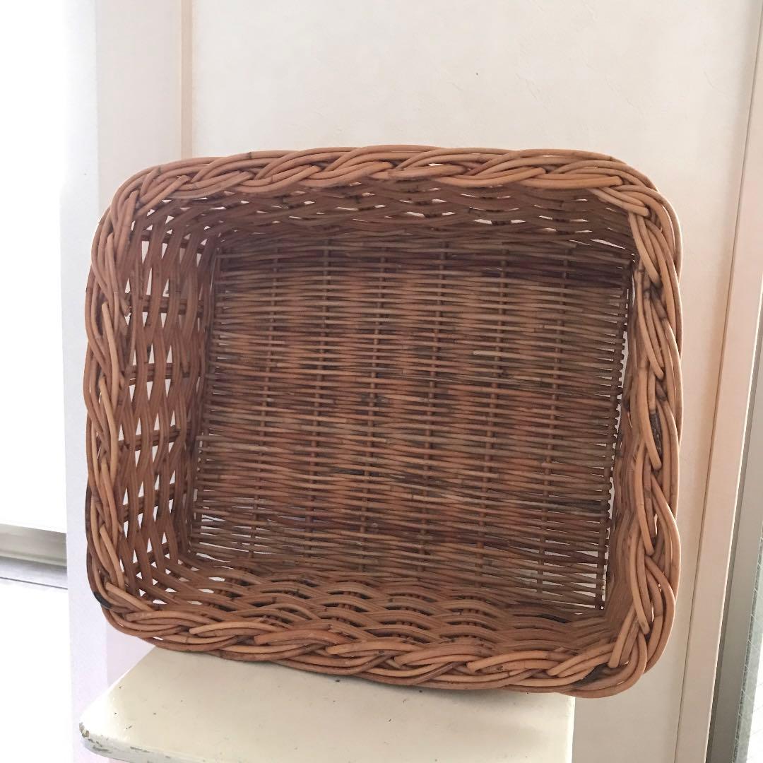 パニエ スクエア目立った傷や汚れなし