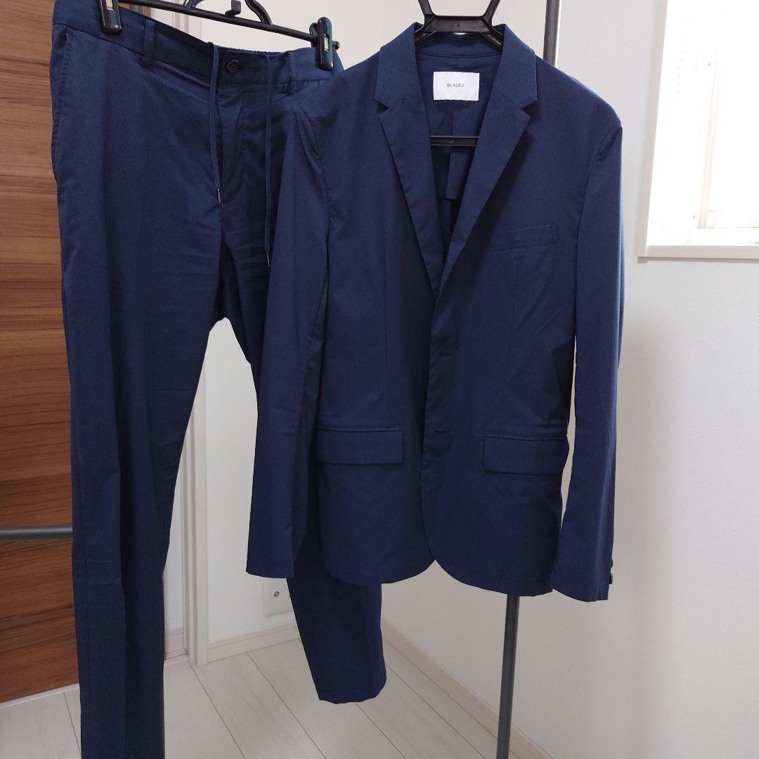 ネイビー セットアップ ジャケットとスラックス