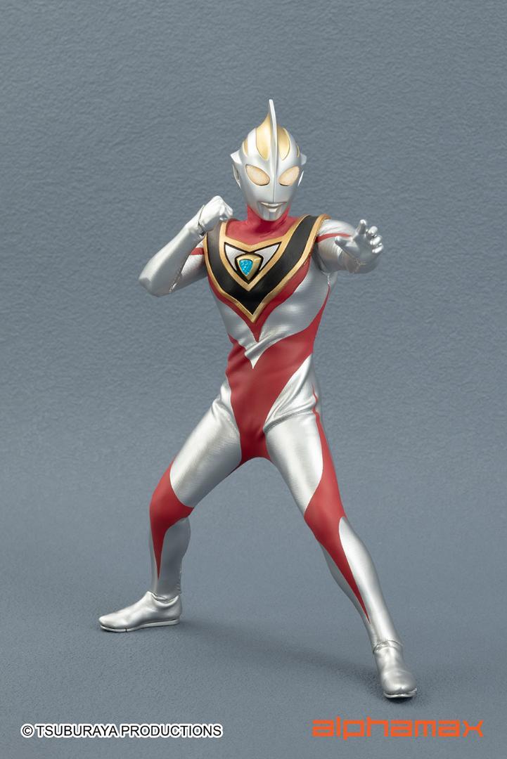 メイ・Alphamax・ULTRAMAN GAIA V2