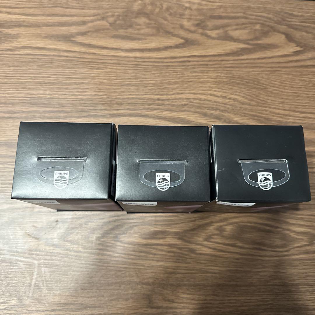 Hue スターター キット: E26 LED 電球 3 個 + Hue ディマー