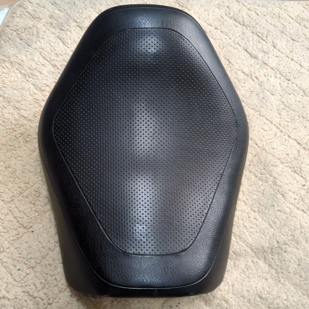 スズキ　デスペラード400　純正シート