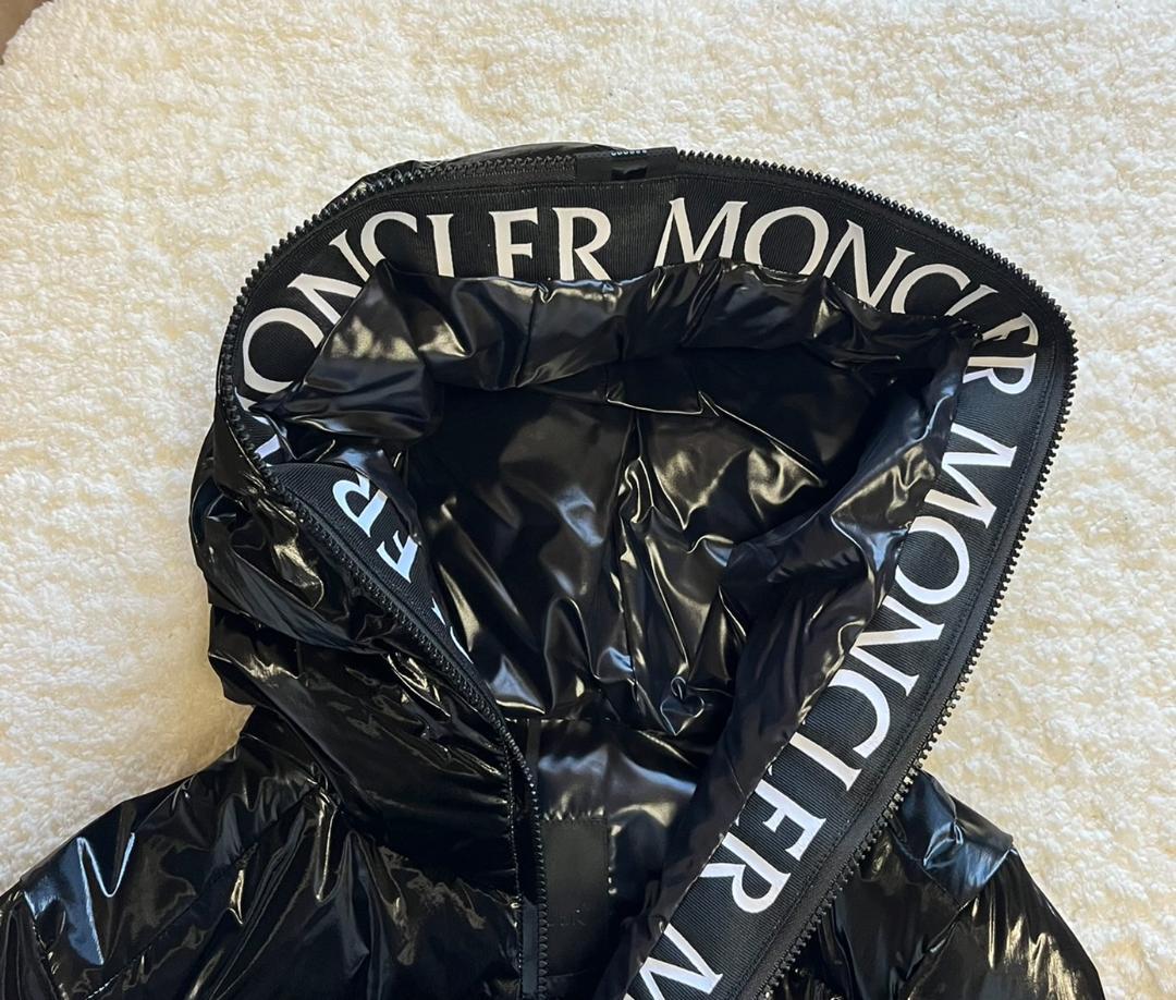 即納大特価】 Moncler ショートダウンジャケット 0 - ダウンジャケット - www.666-lan.com 即納大特価】 Moncler ショートダウンジャケット 0 - ダウンジャケット - www.666-lan.com