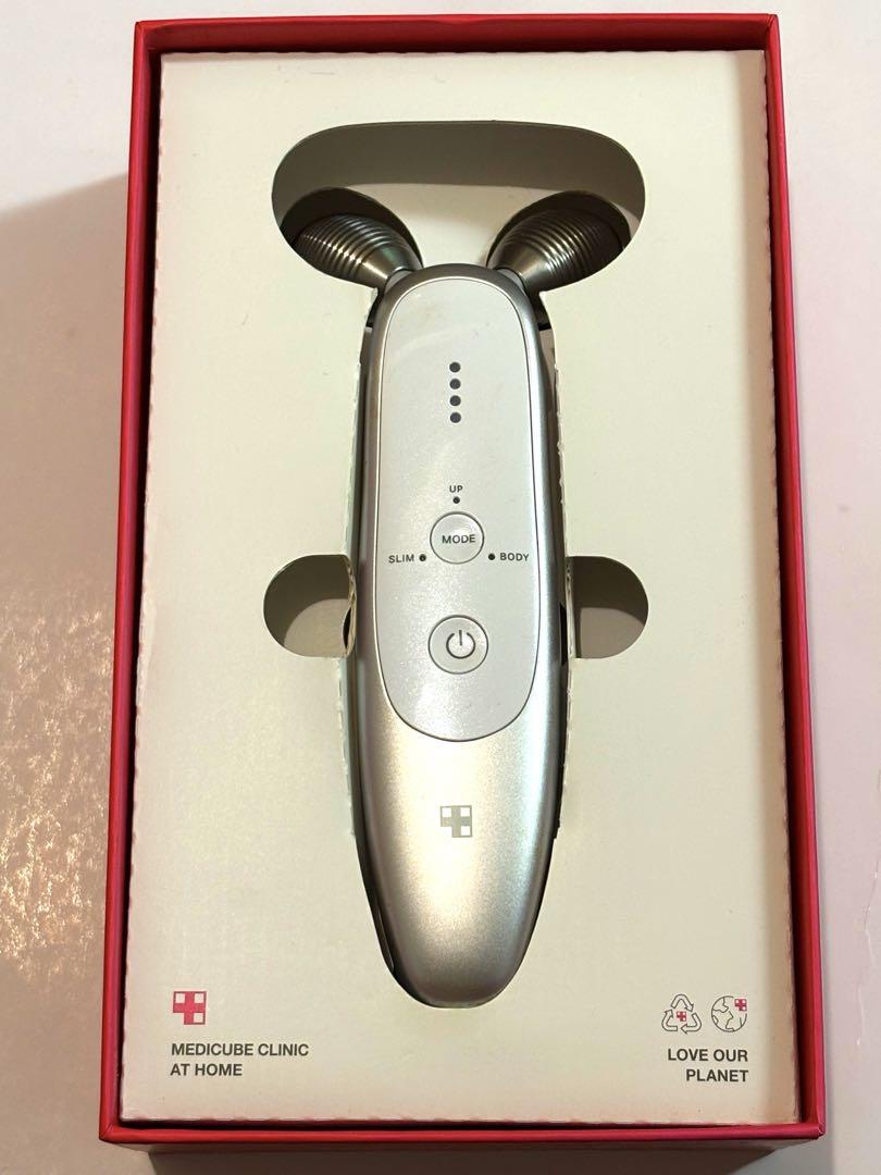 AGE-R EMS美顔器　メディキューブ正規品