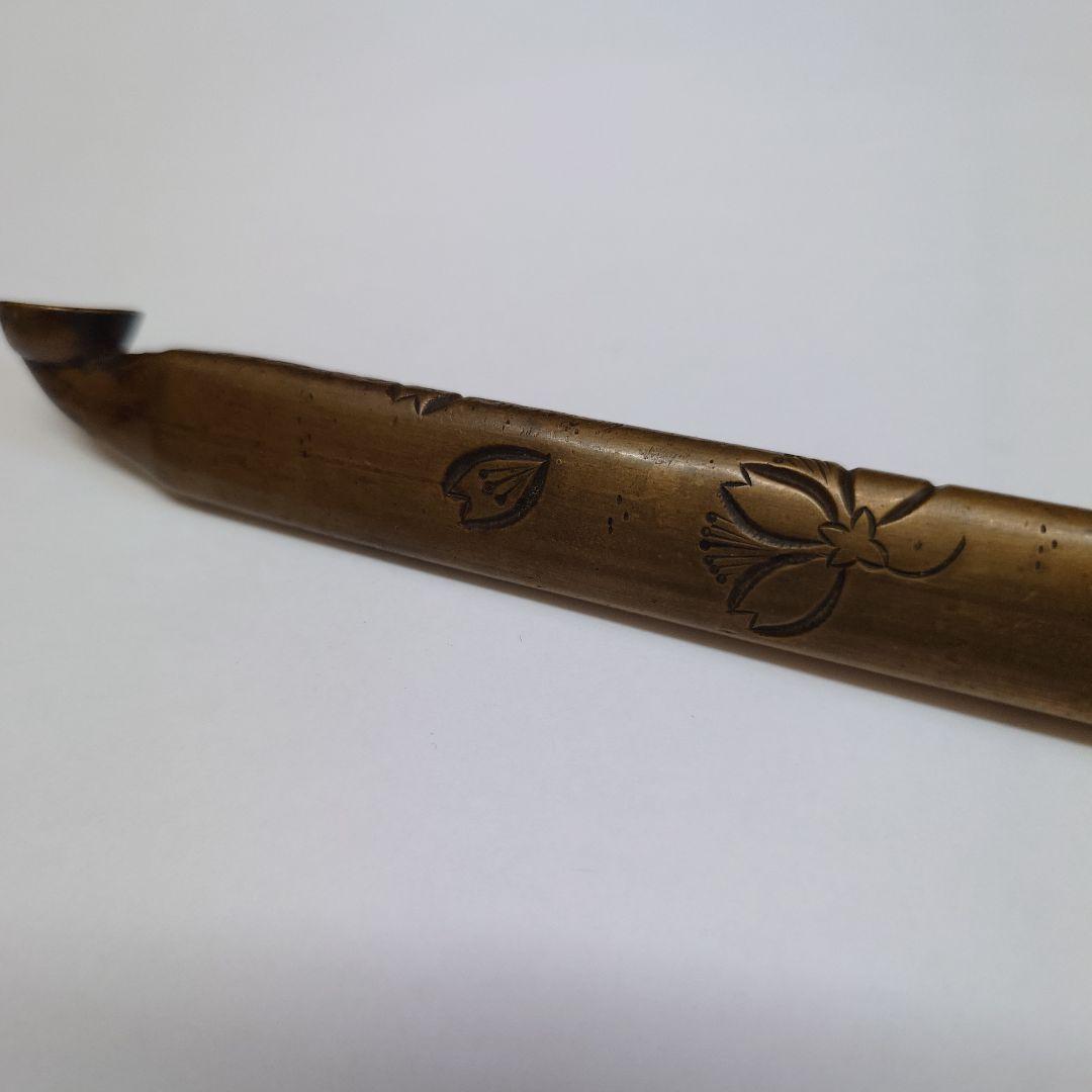 最新の激安 アンティーク煙管キセル花模様雑貨 約21cm メルカリ - アンティーク雑貨