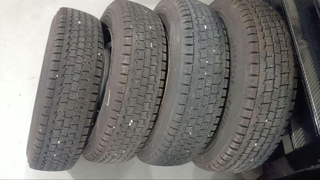 145/80R12 LT　ブリヂストン　W300　スタッドレス　４本