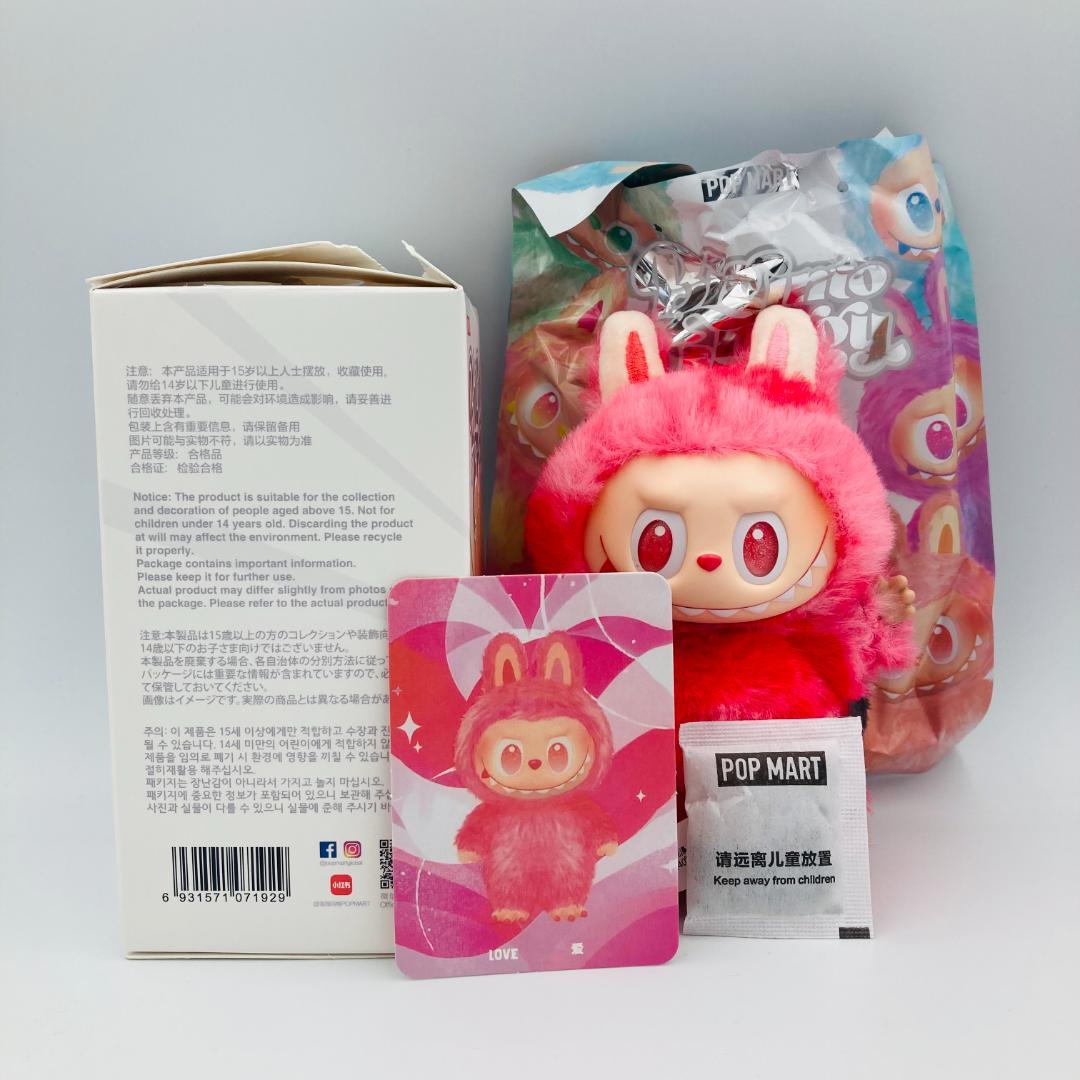 【24時以内発送】ラブブ labubu Big Into Energy LOVE Labubu ラブブ Big into Energy LOVE - メルカリ