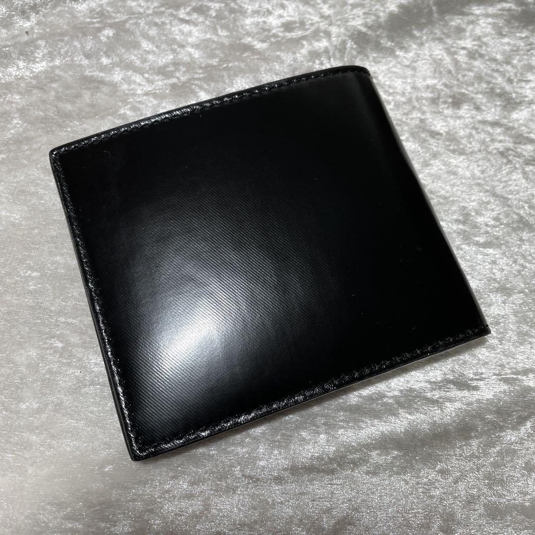 好評最安値 新品未使用 Burberry LOGOグラフィック二つ折り財布 5eR8I-m82284168348 超激安低価